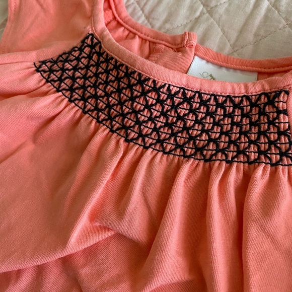 Outfit - Picture 4 of 5